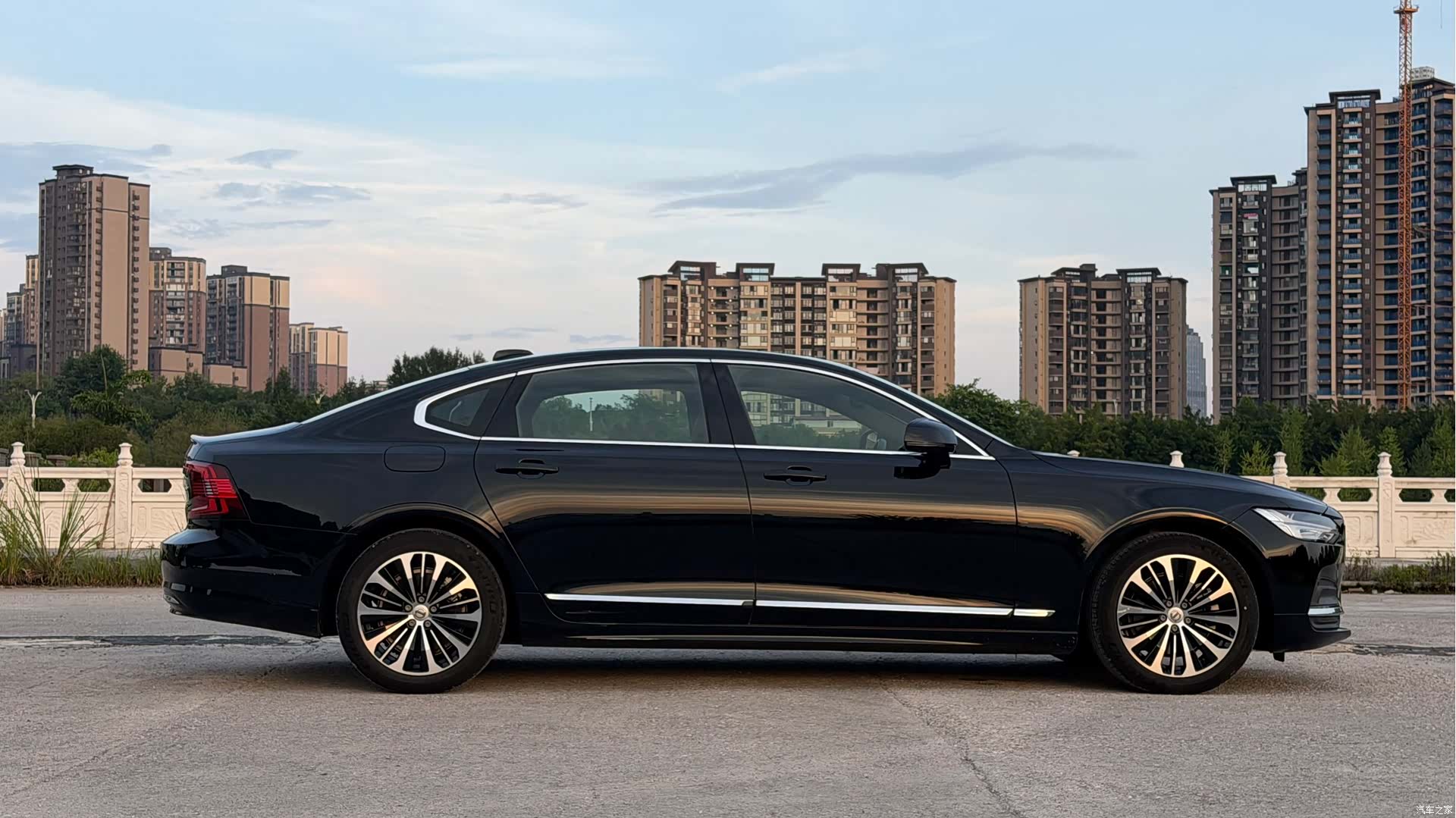 Volvo S90, 2024 4