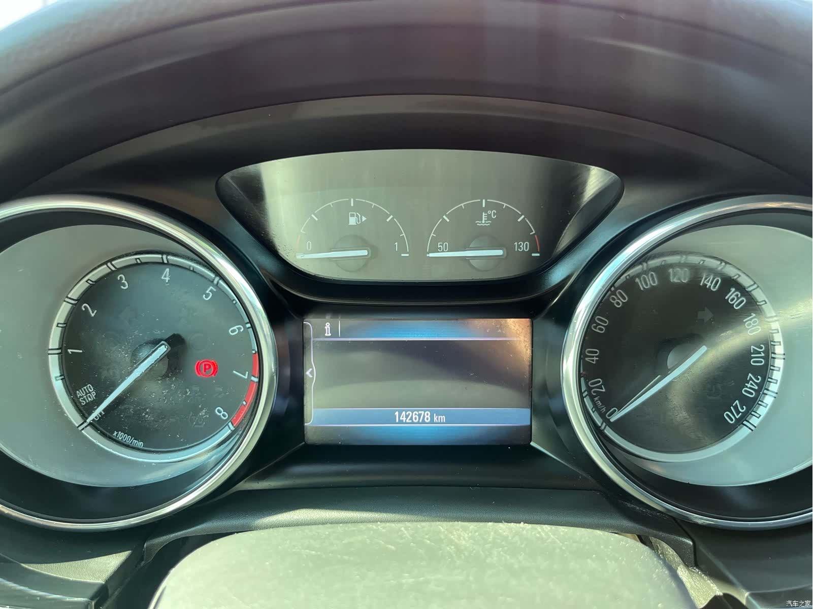 Buick Verano, 2016 11