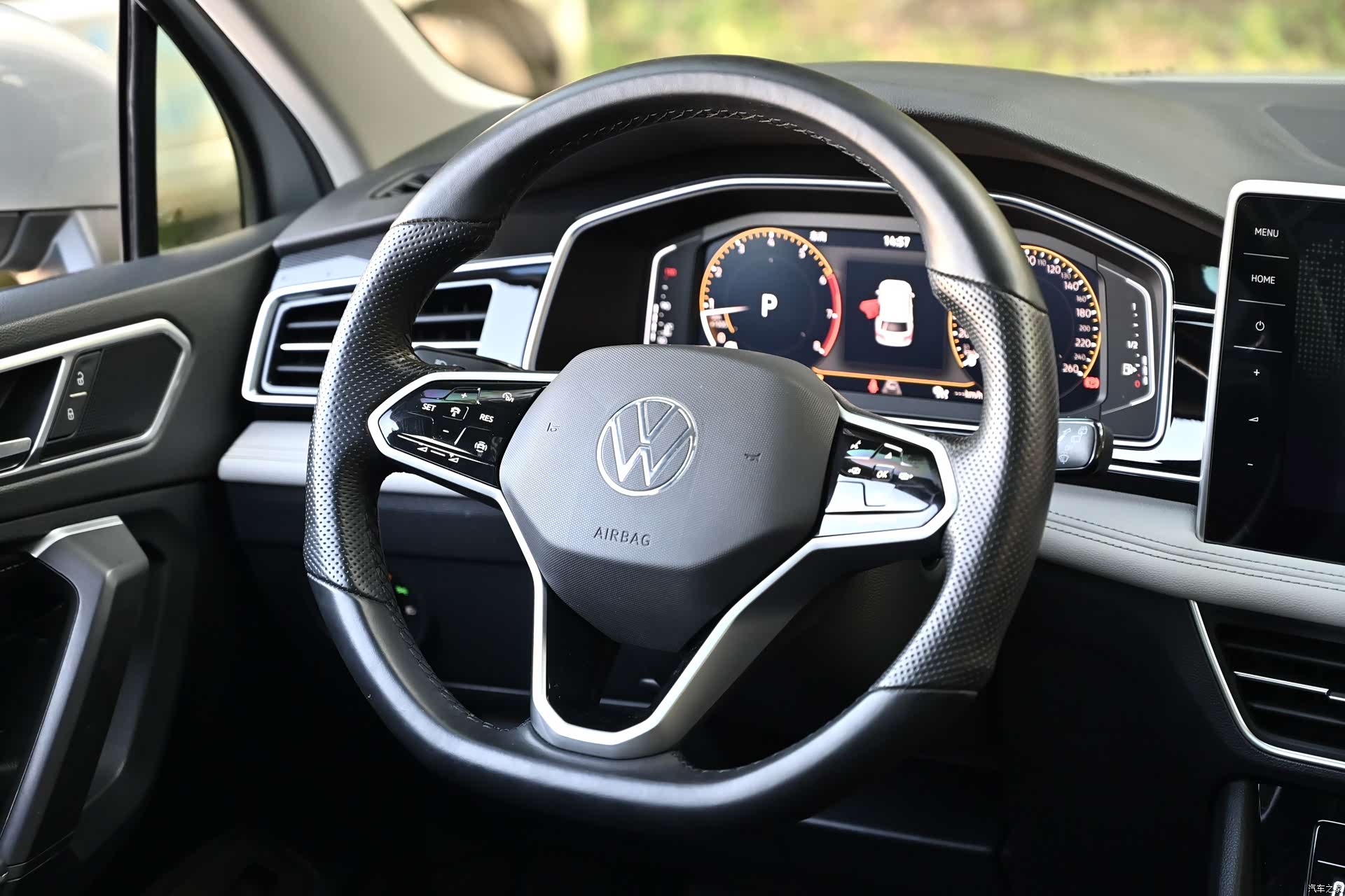 Volkswagen Tiguan L, 2021 9