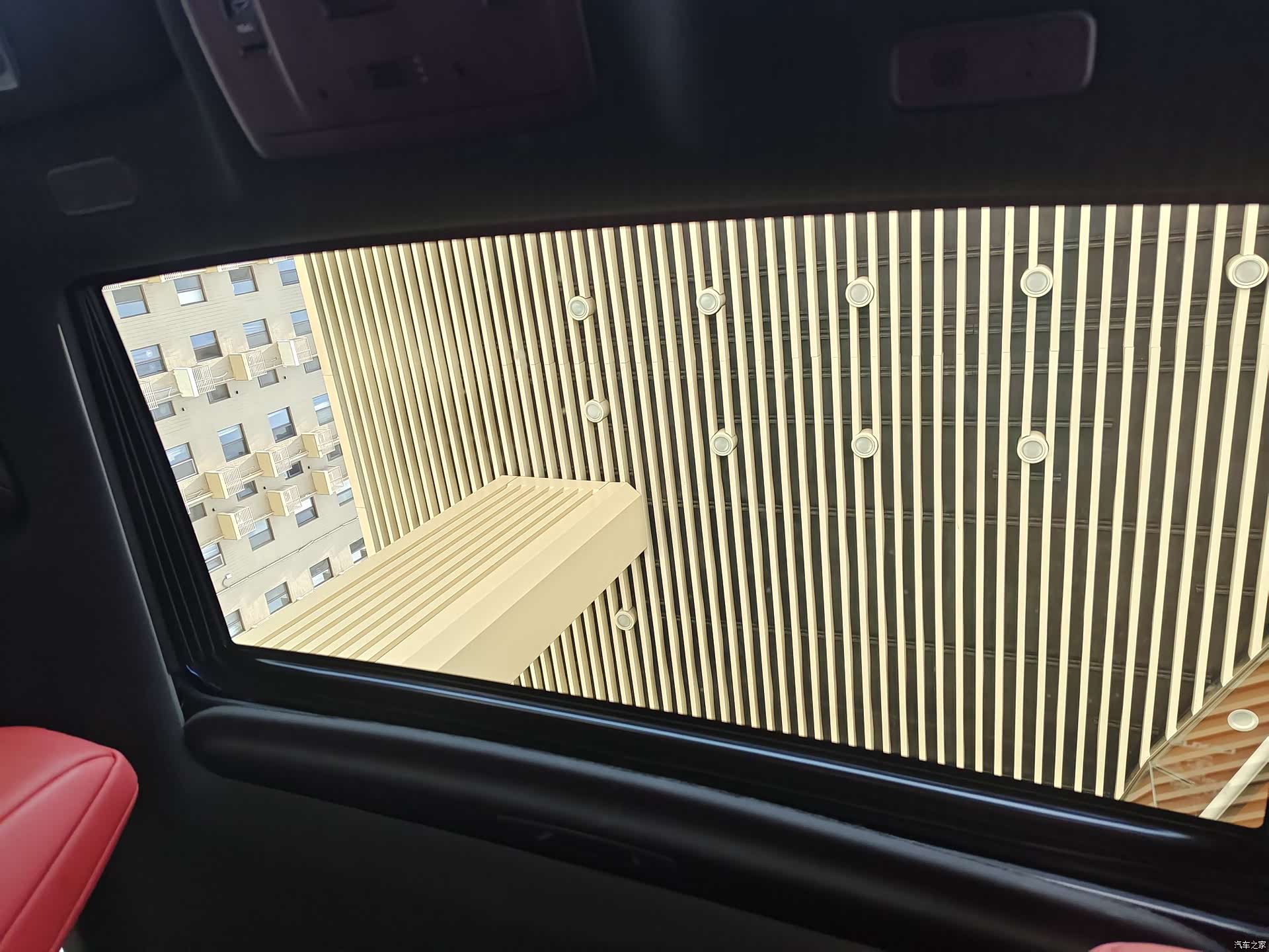 Lexus ES, 2019 17