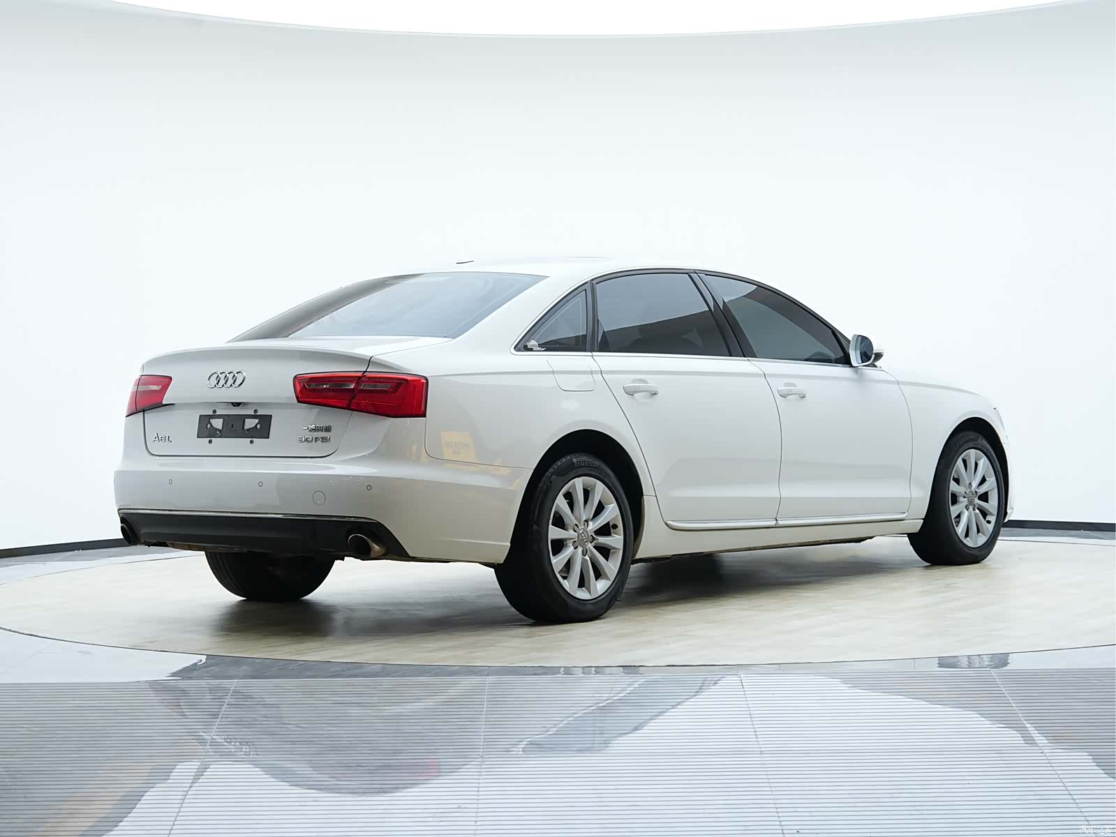 Audi A6L, 2015 6