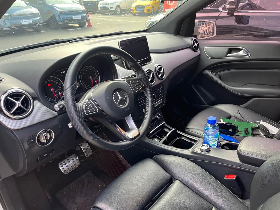 Mercedes-Benz Class B