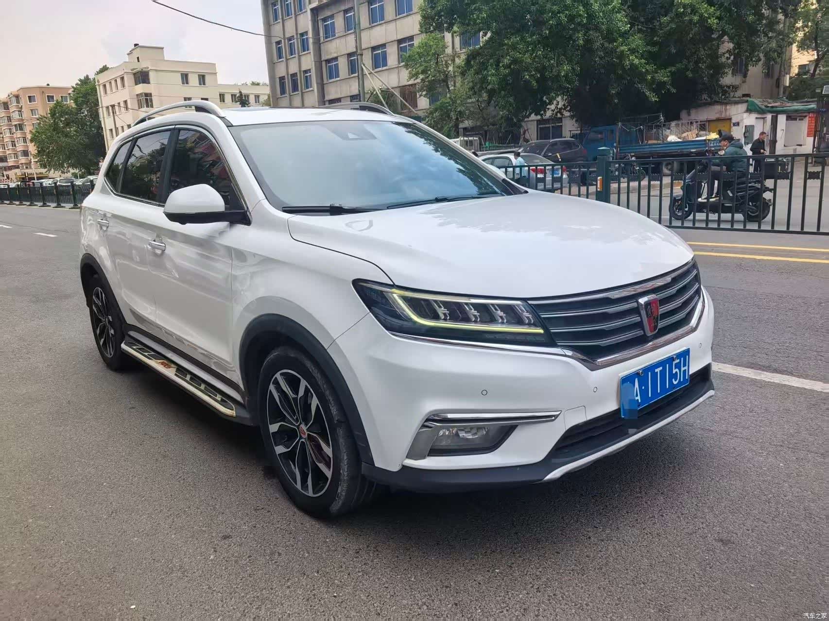 Roewe RX5, 2017 3