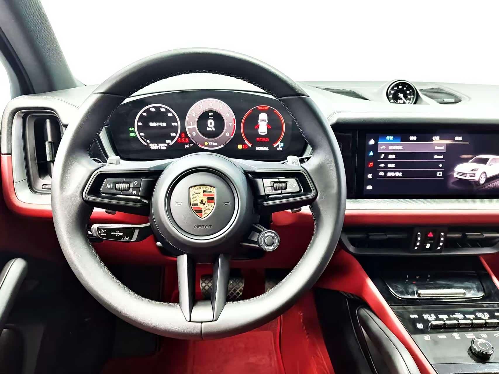 Porsche Cayenne, 2024 10