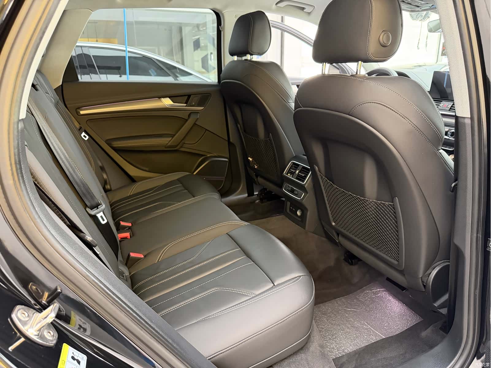 Audi Q5L, 2022 16