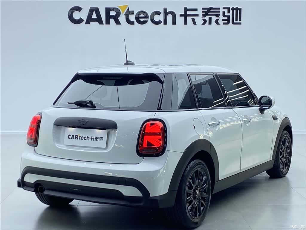 Mini ONE, 2024 4