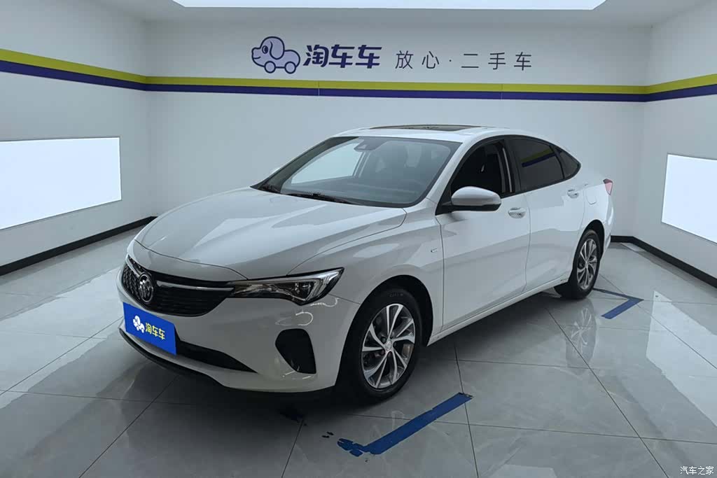Buick Verano, 2022 1