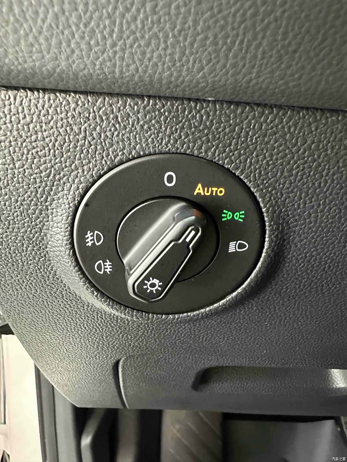 Volkswagen Tharu, 2022 12