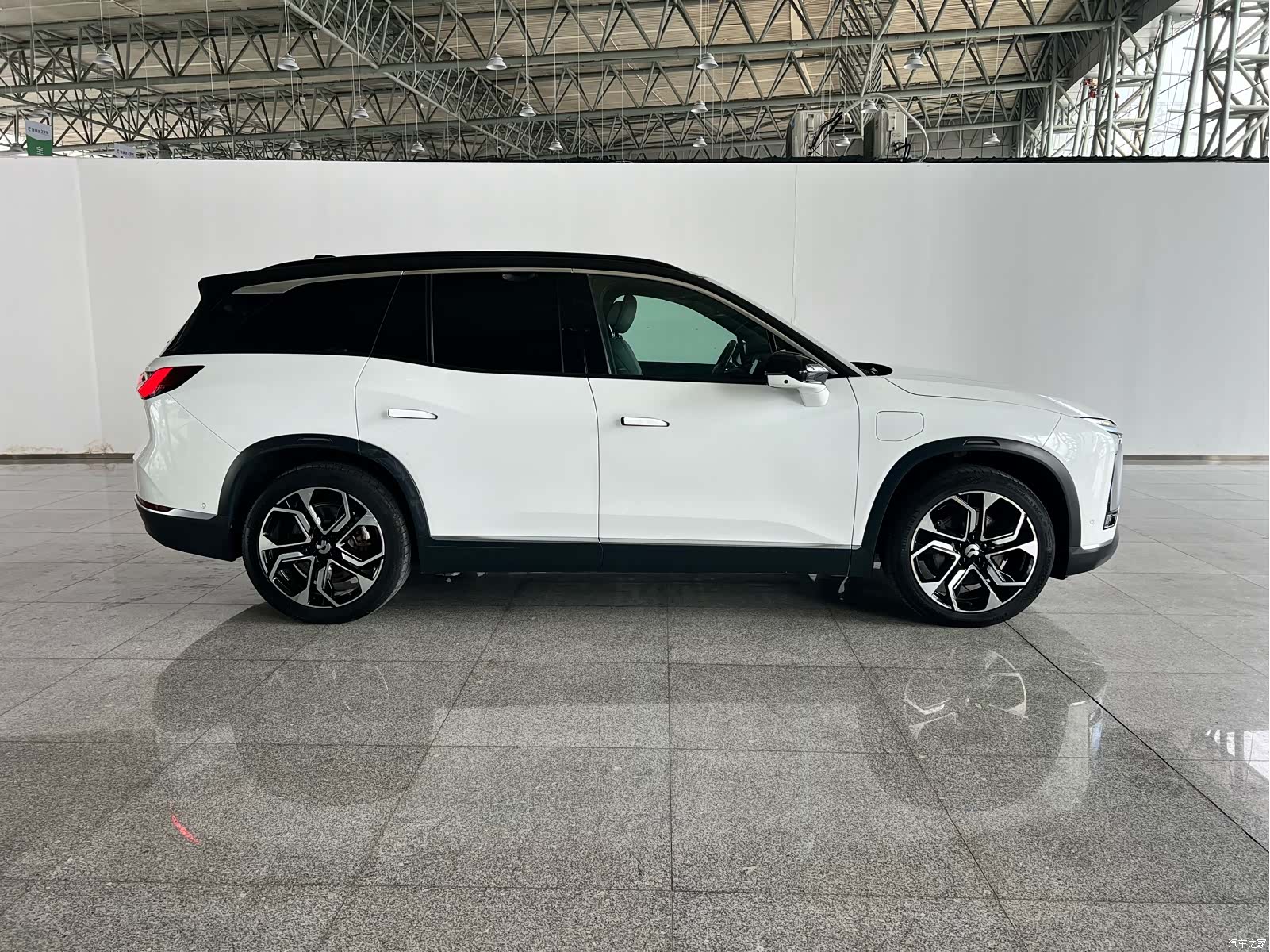 NIO ES8, 2020 все фото