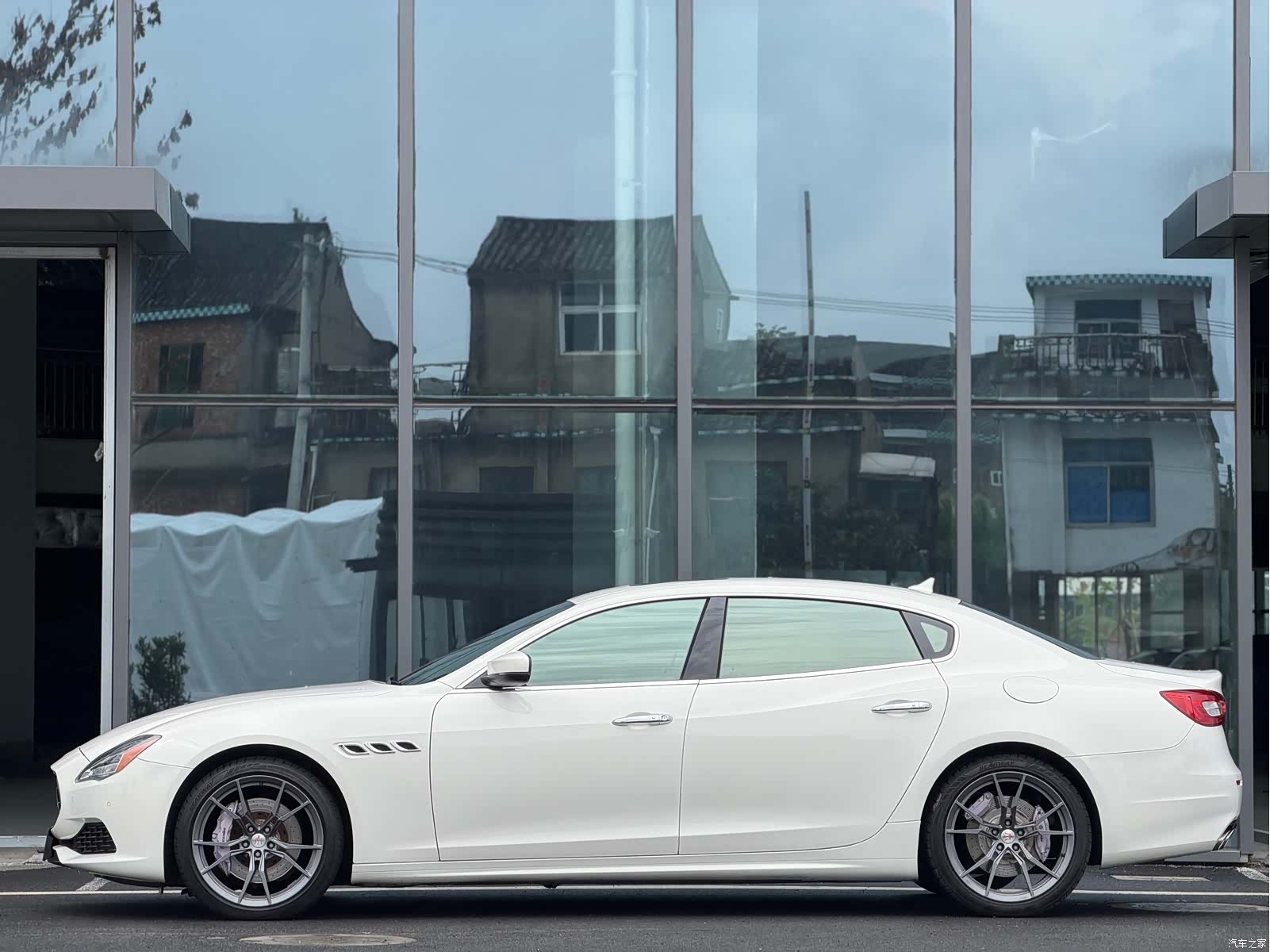 Maserati Q4, 2019 3