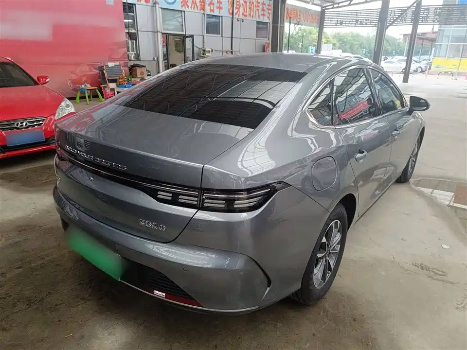 BYD Destroyer 05