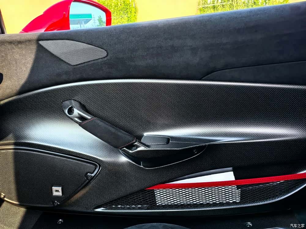 Ferrari 488, 2019 12