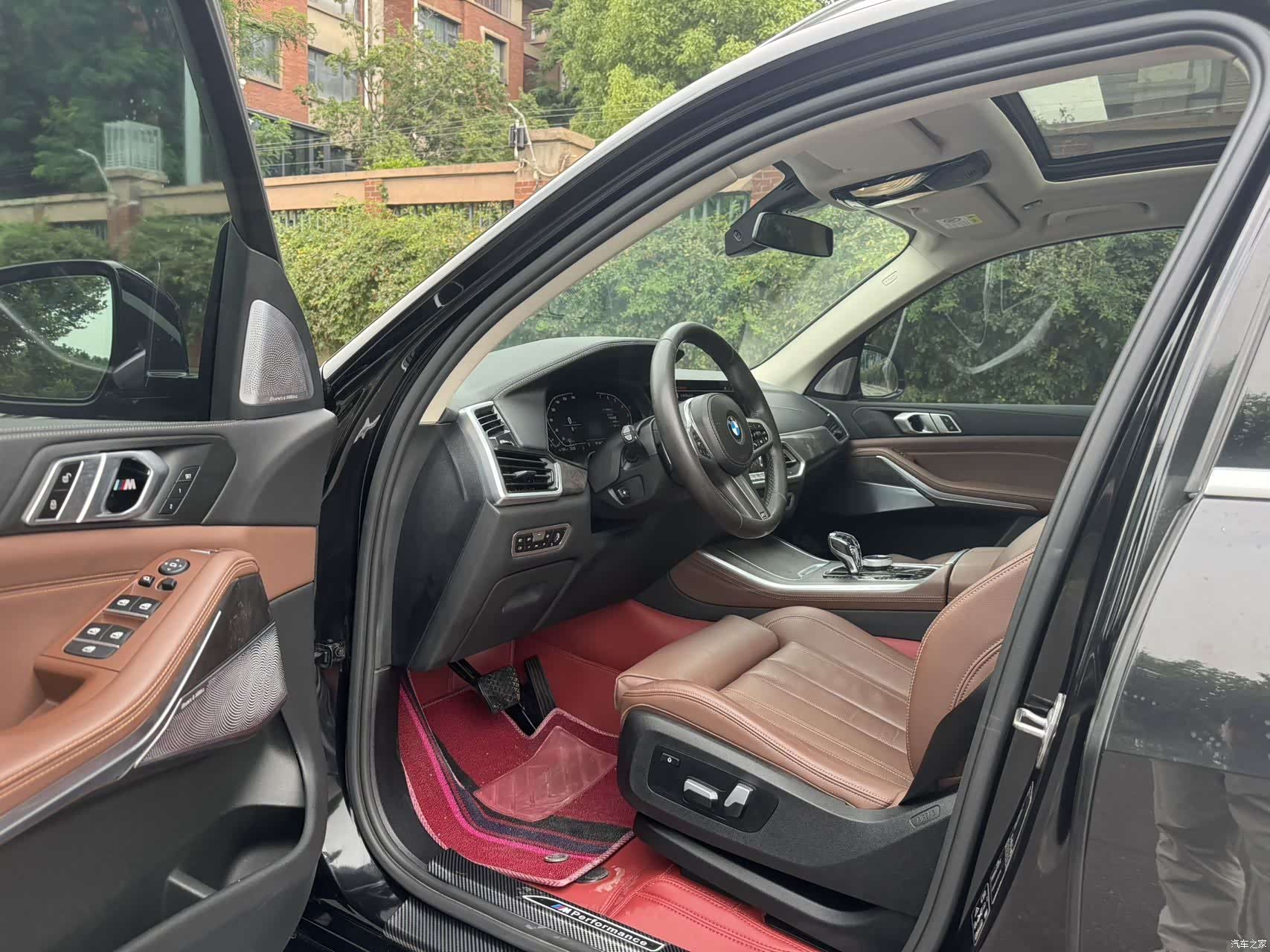 BMW X5, 2020 все фото