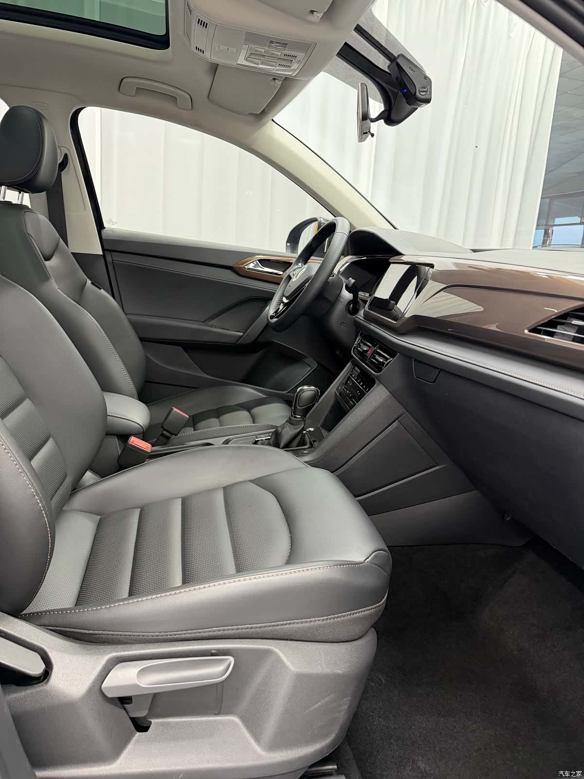 Volkswagen Tharu, 2022 10