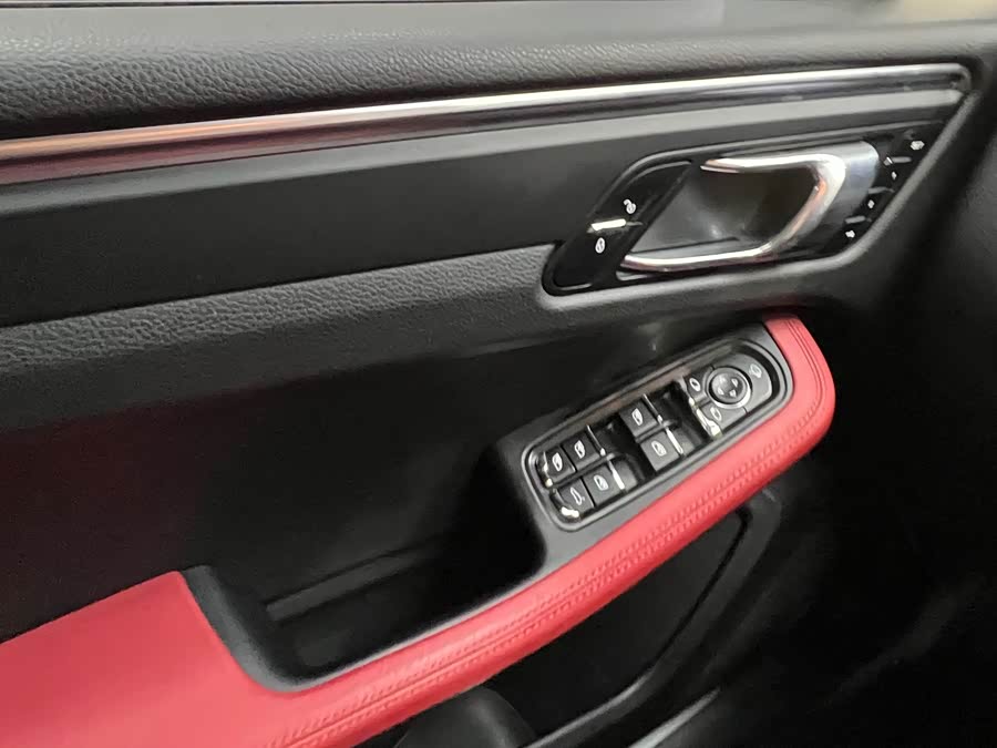 Porsche Macan 2016, фото 14