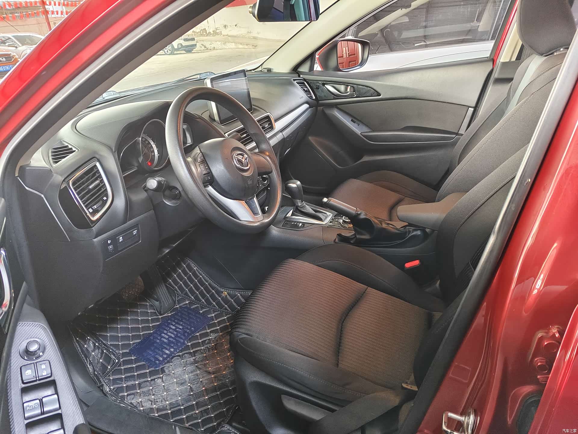 Mazda Mazda3, 2016 4