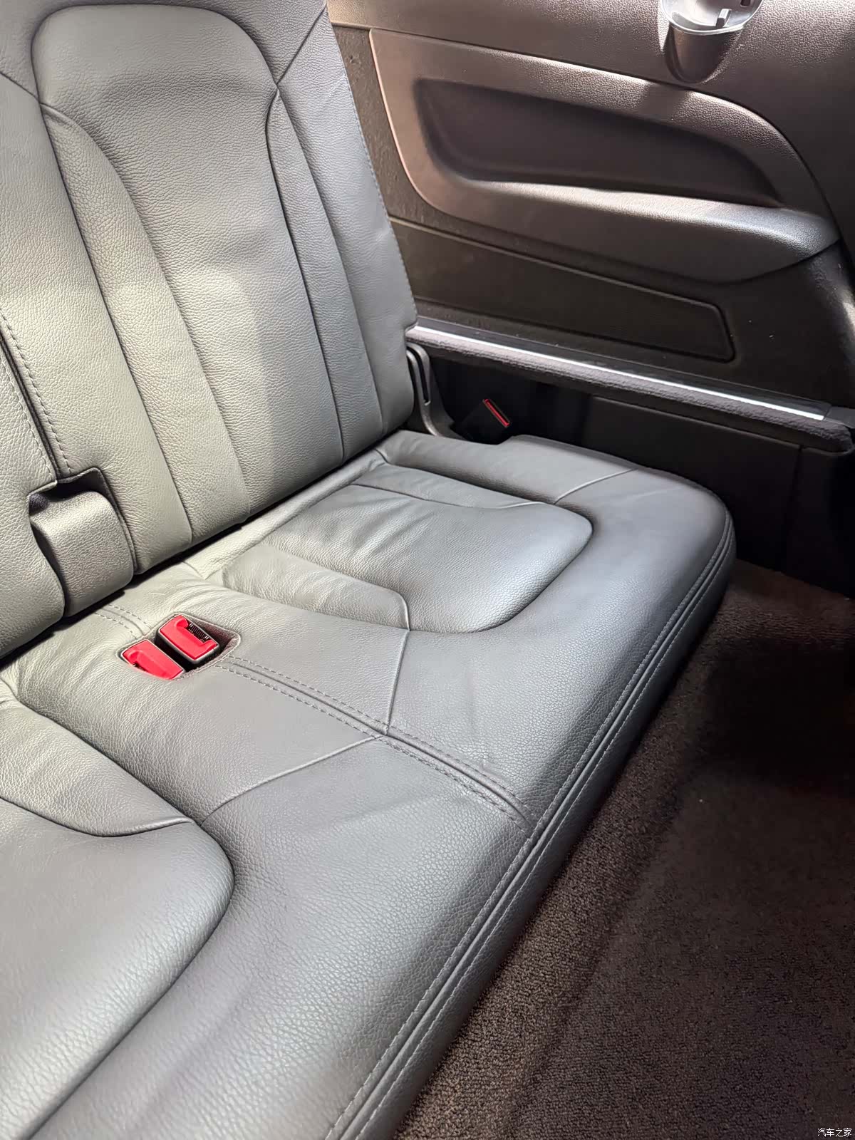 Audi Q7, 2012 28