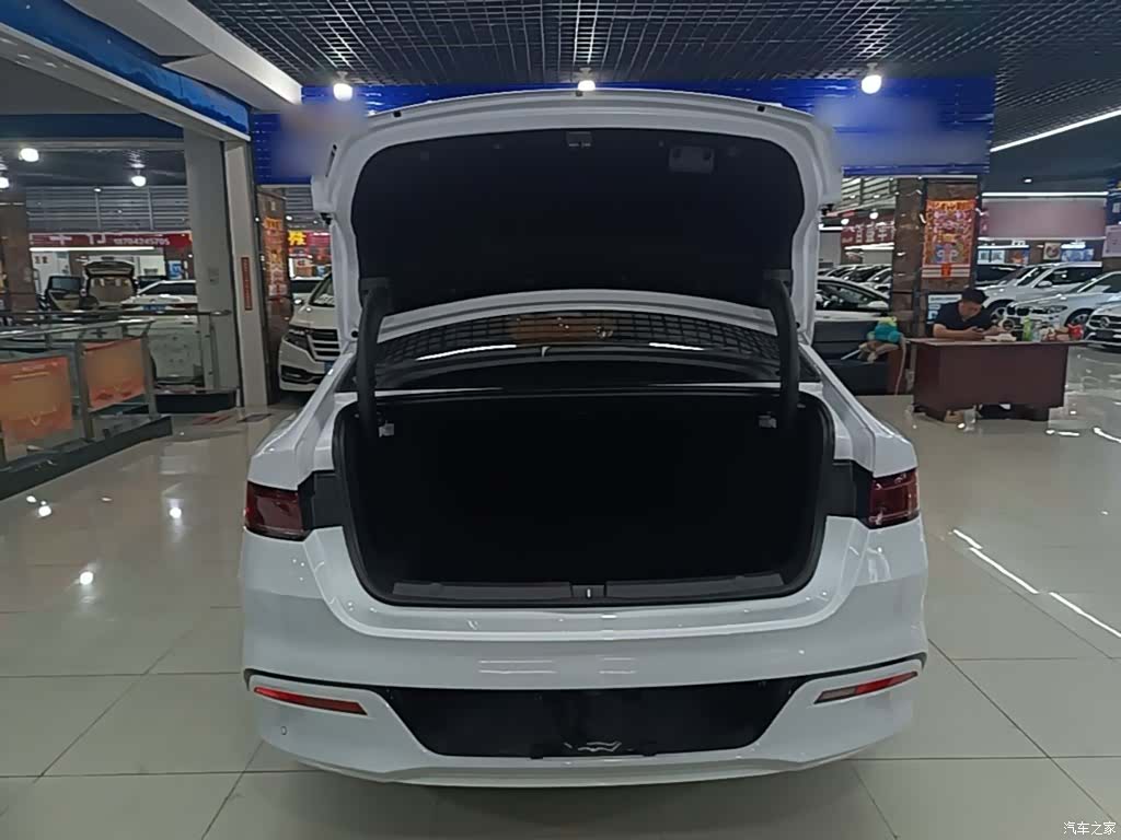 BYD Qin, 2025 19
