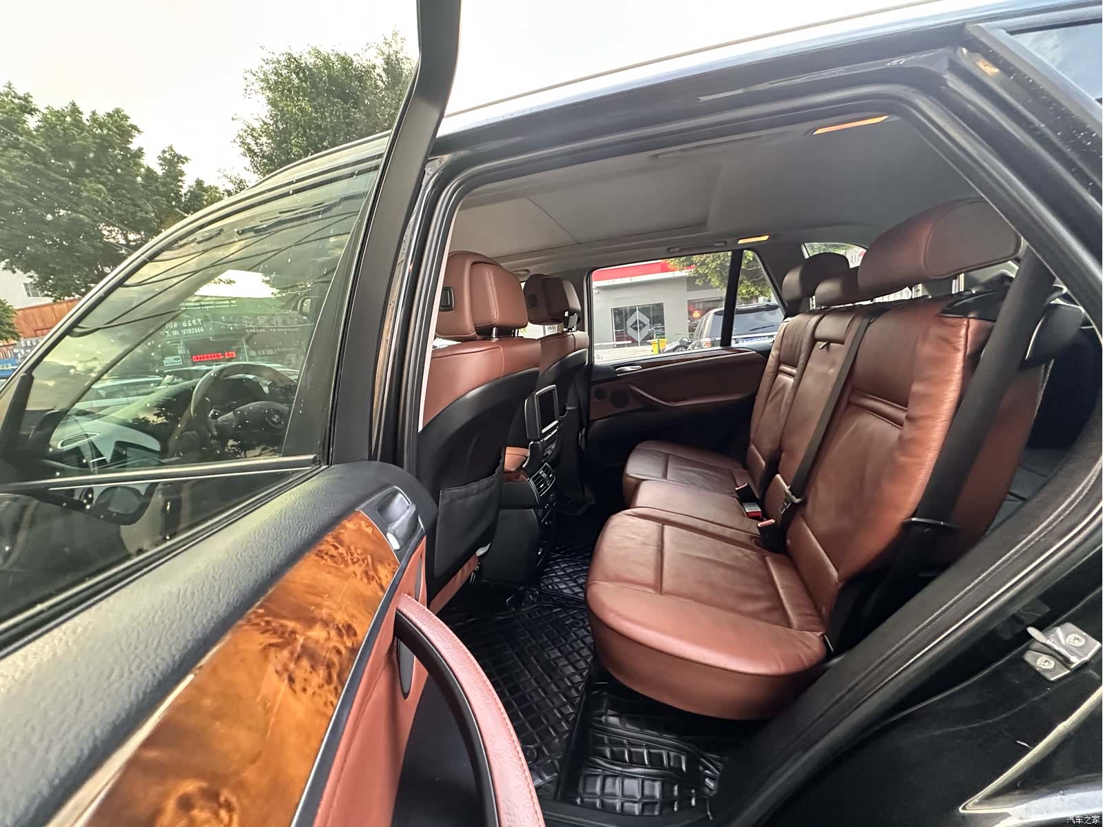 BMW X5, 2010 8