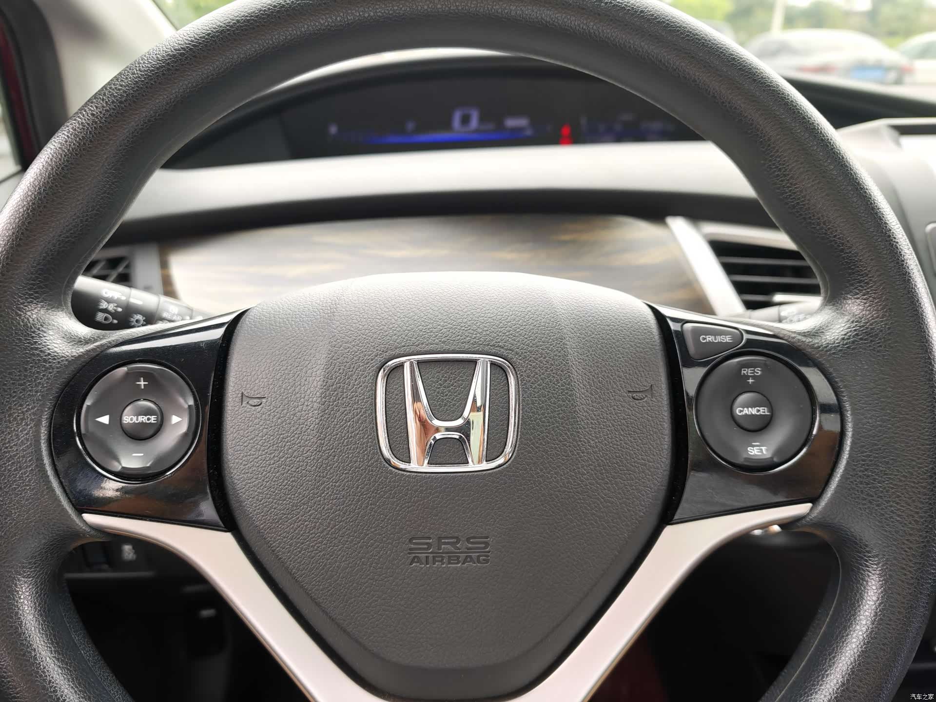Honda Jade, 2018 12