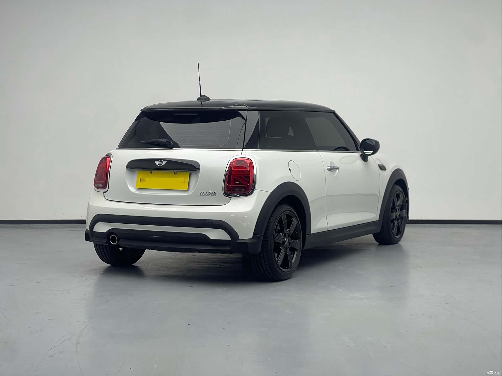 Mini Cooper, 2024 6