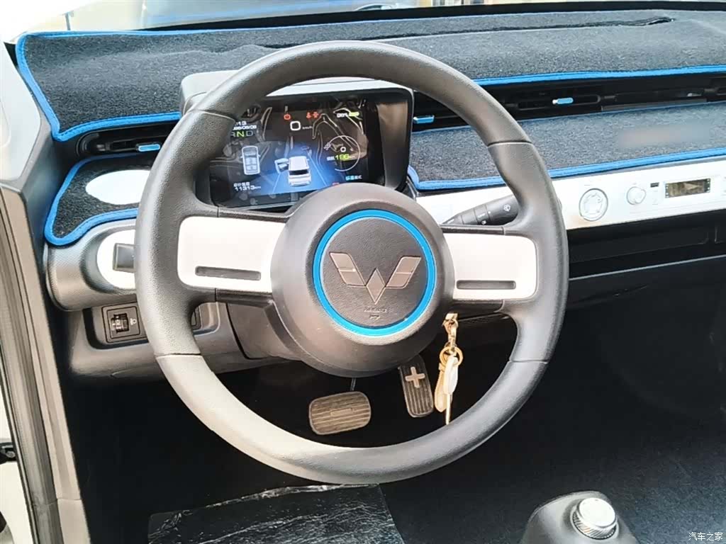 Wuling MINIEV, 2022 11