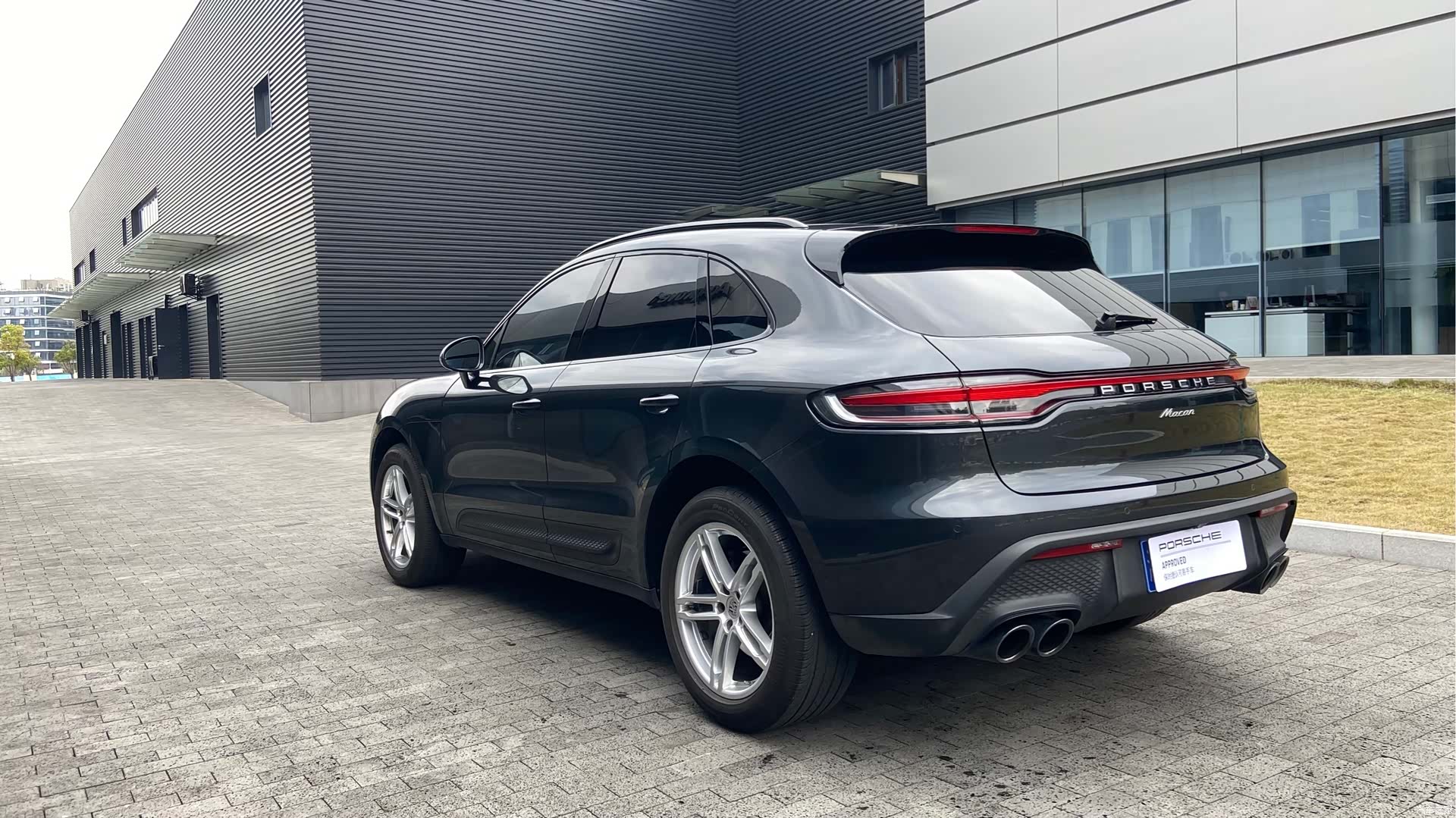 Porsche Macan, 2023 11
