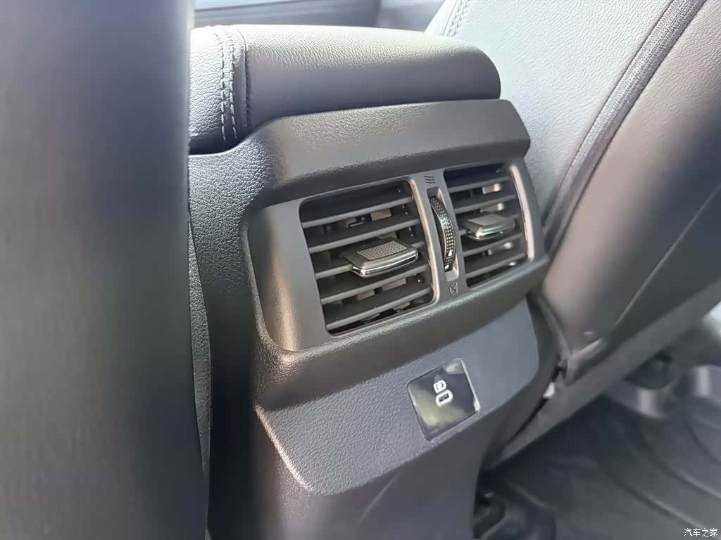 Nissan Sylphy, 2026 16