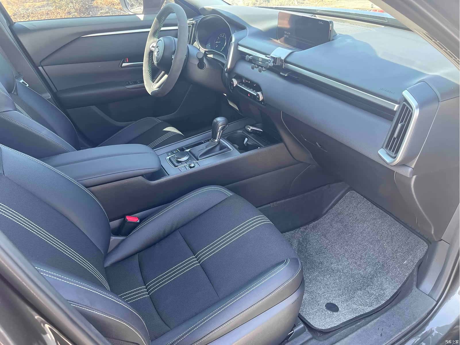 Mazda CX-50, 2024 15
