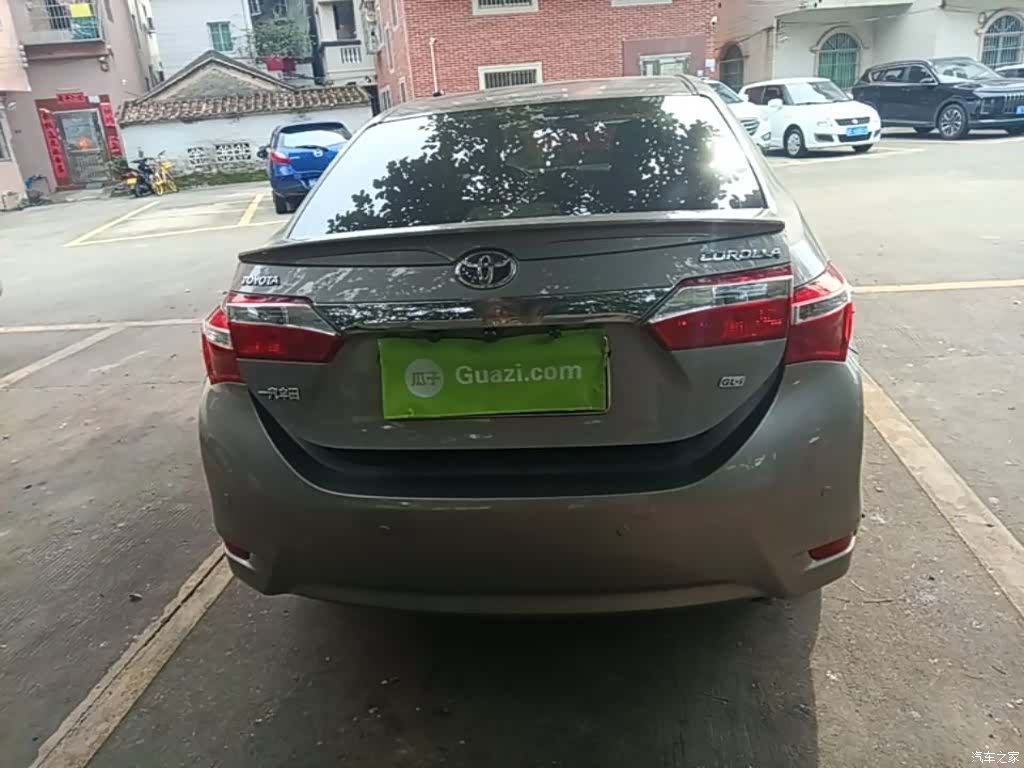 Toyota Corolla, 2015 6