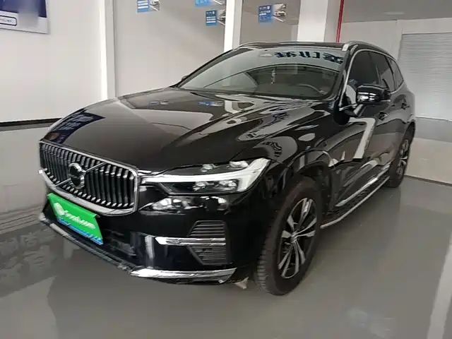Volvo XC60 2024 — купить из Китая под заказ