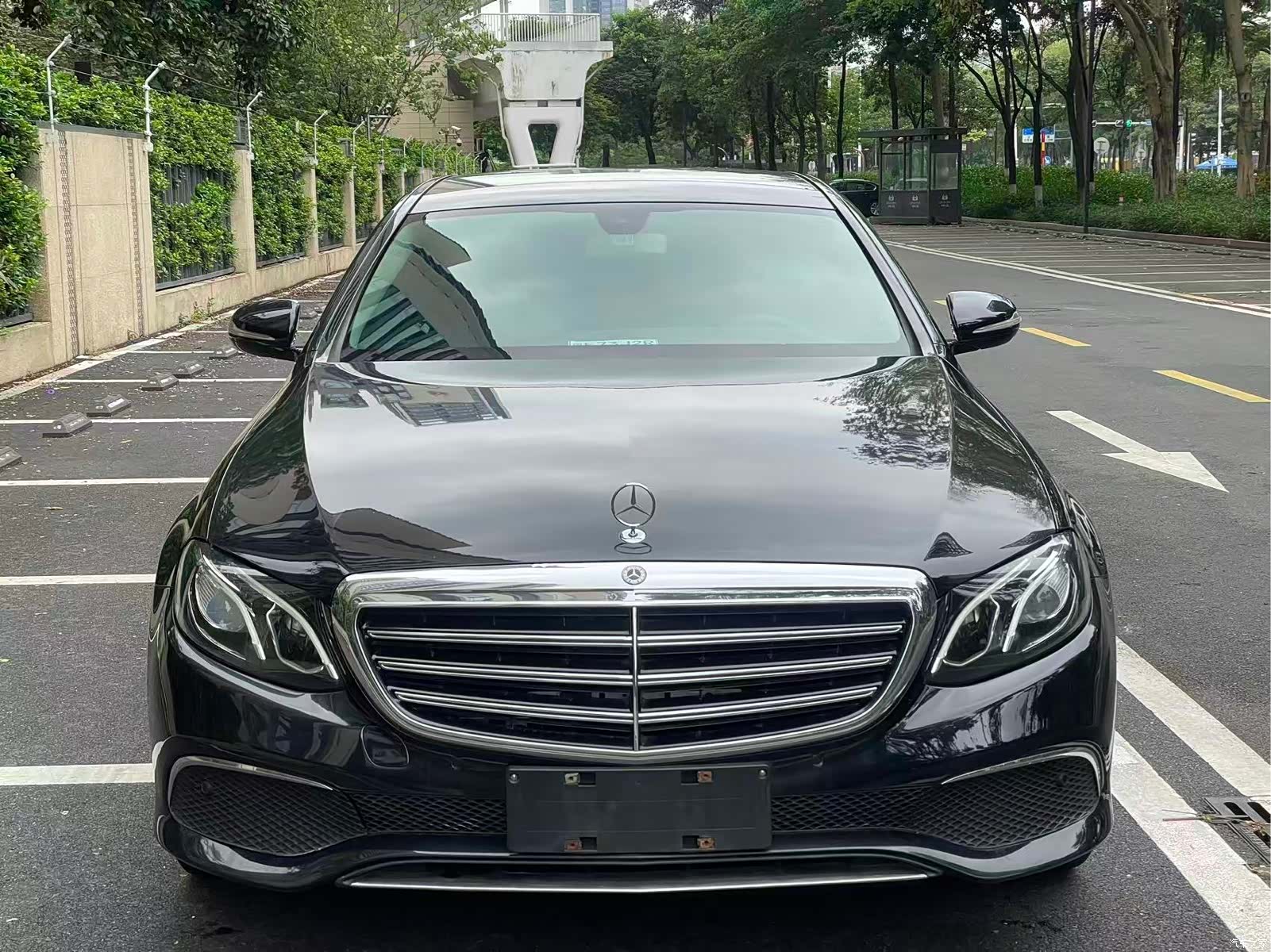 Mercedes-Benz E-Class, 2018 1