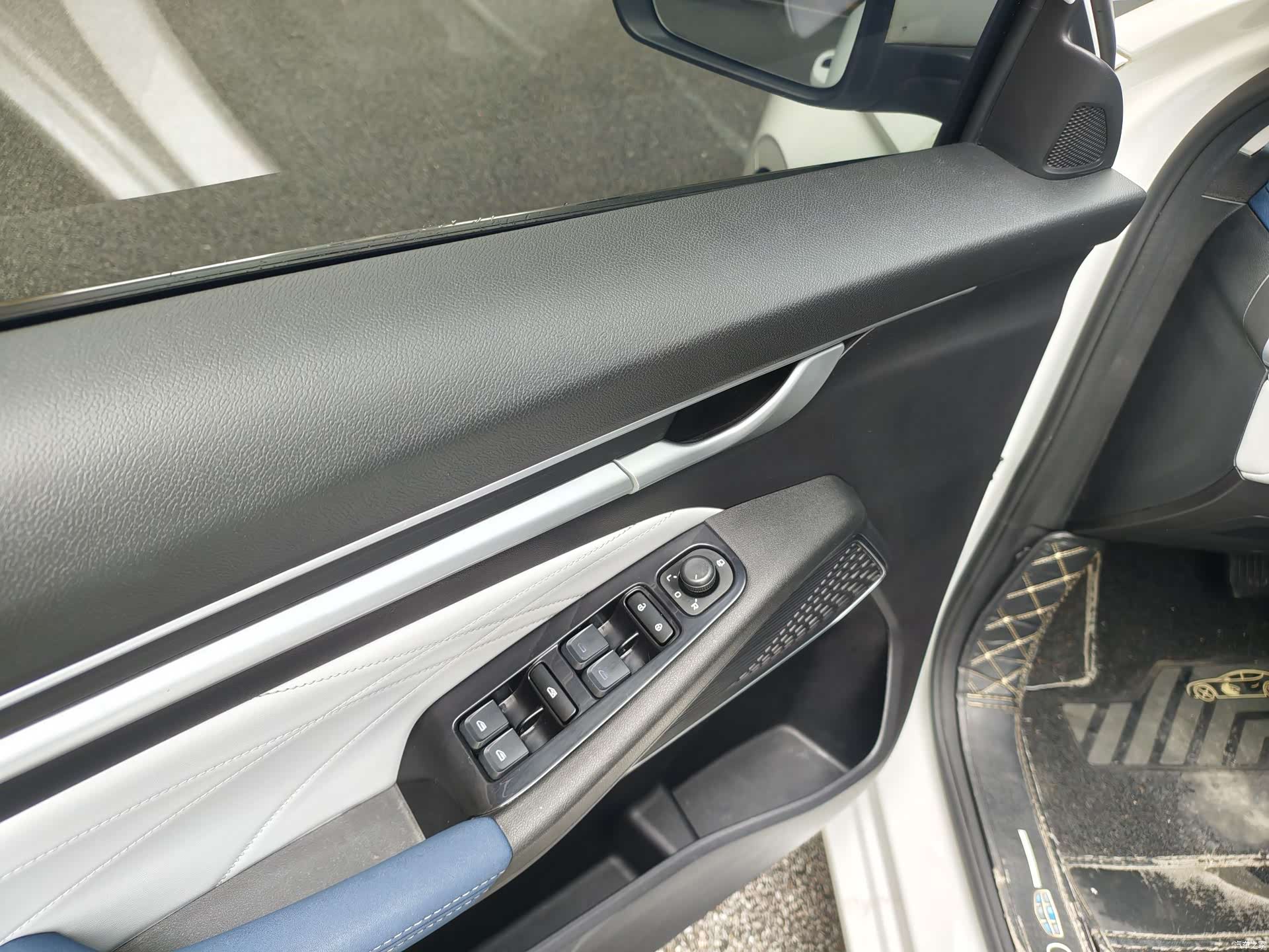 Geely Emgrand, 2022 6