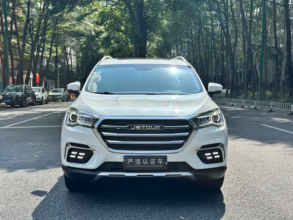 Jetour X90