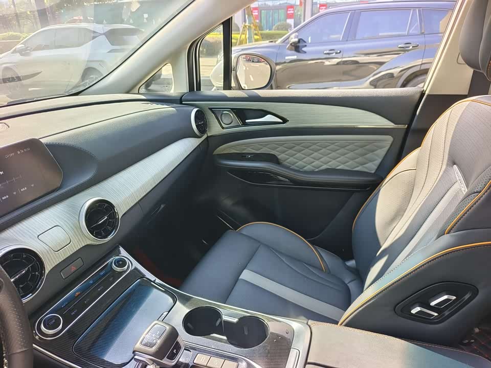 Forthing Popular yachts