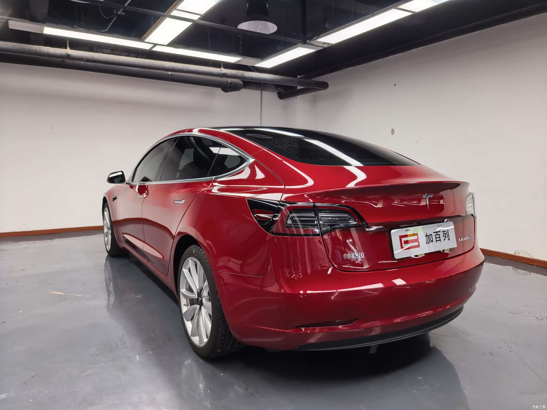 Tesla Model 3, 2020 12