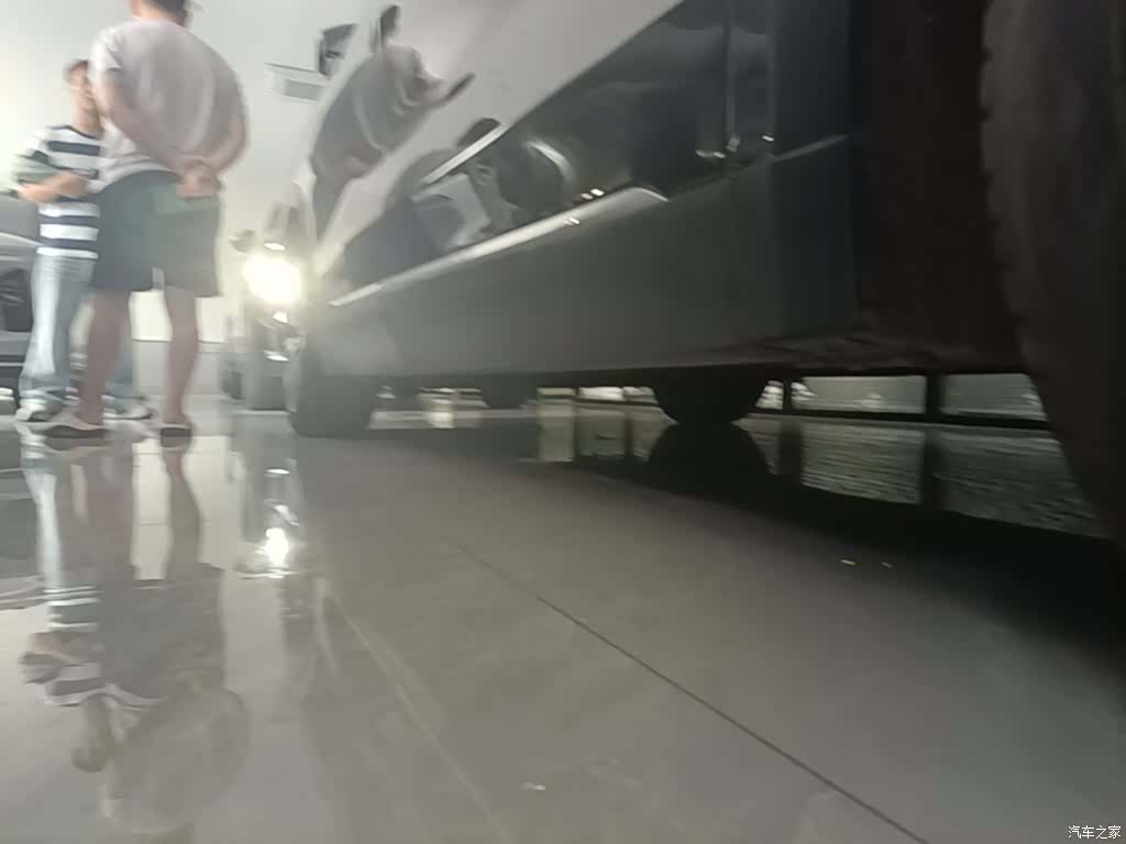NIO ES8, 2024 21