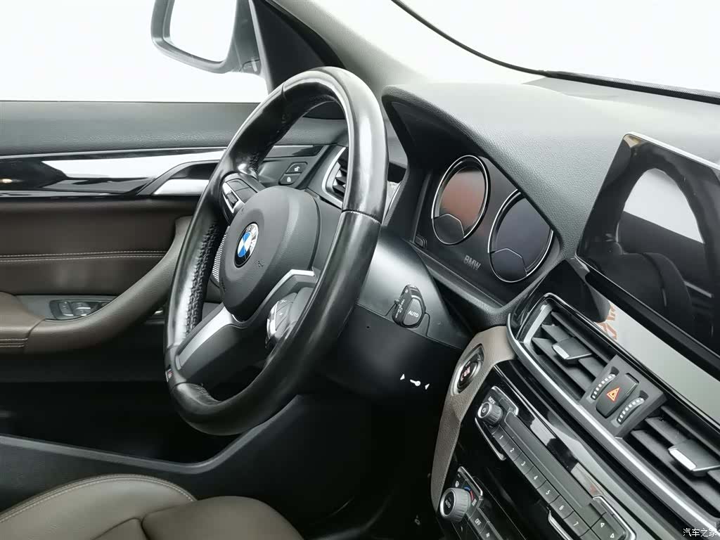 BMW X1, 2021 22
