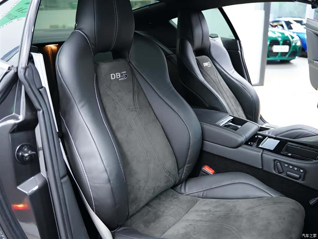 Aston Martin DBS, 2010 53