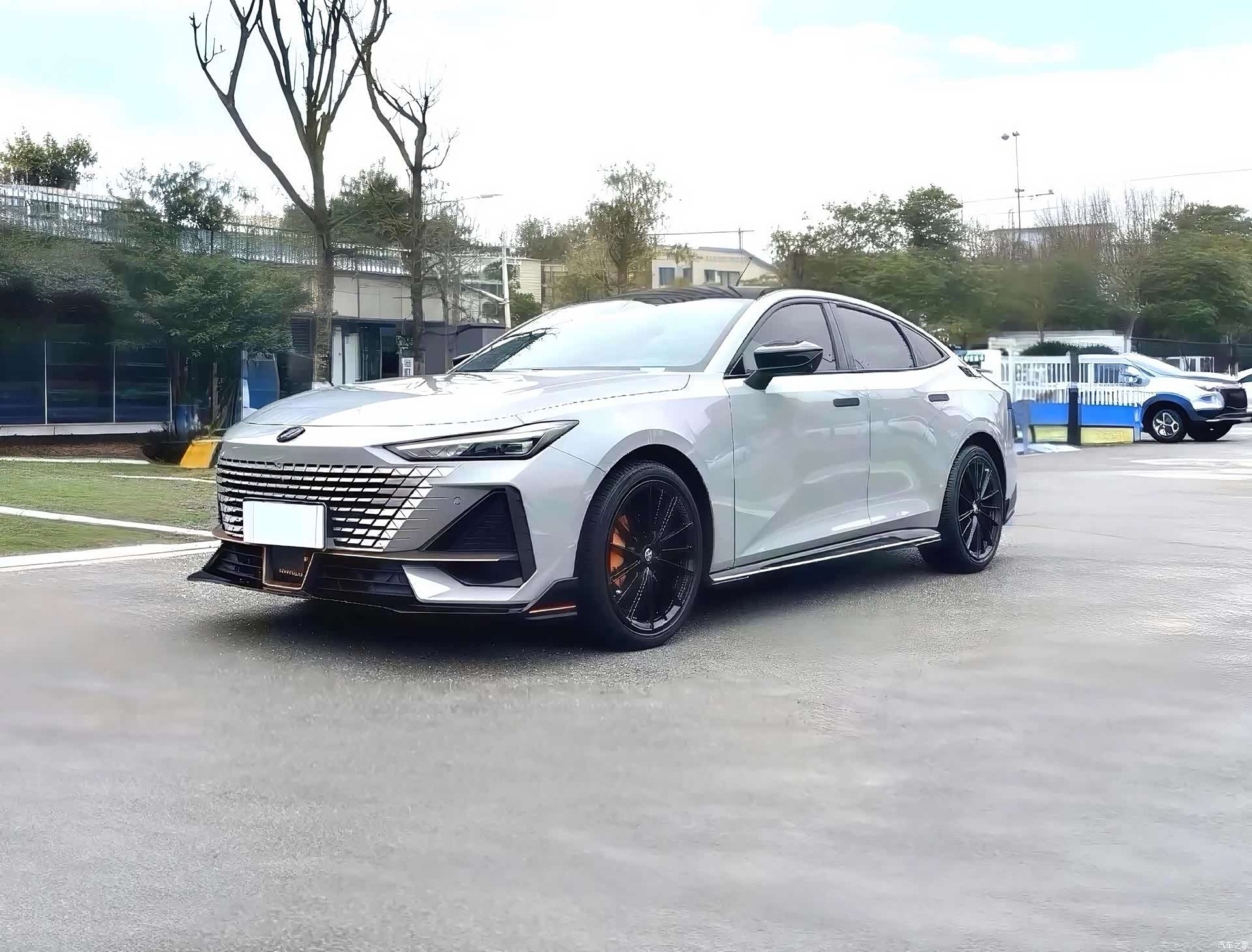 Changan UNI-V, 2022 1