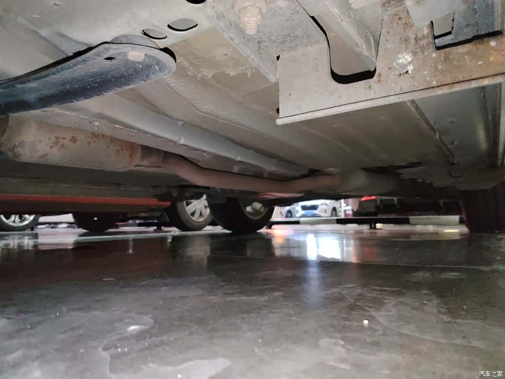 Ford Kuga, 2014 21