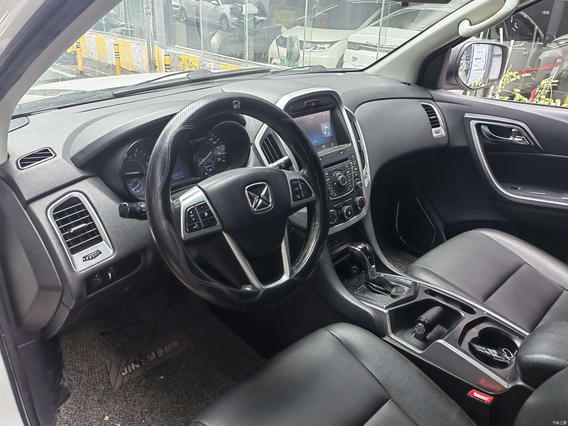 JMC S350, 2015 8
