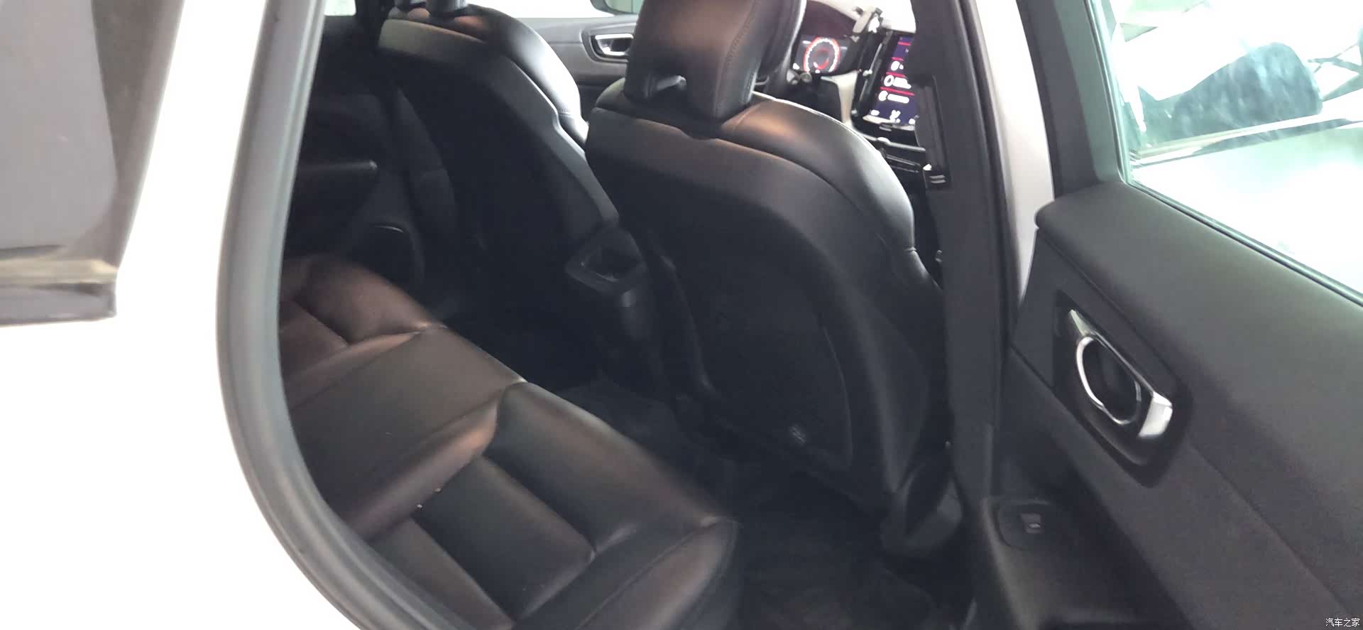 Volvo XC60, 2021 11