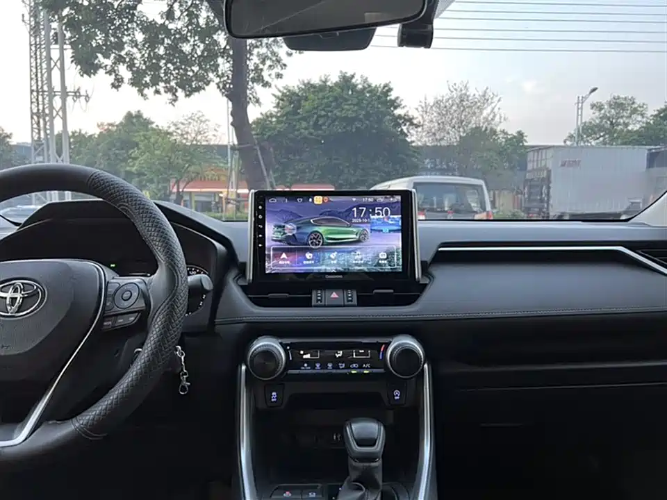 Toyota RAV4 Rongfang