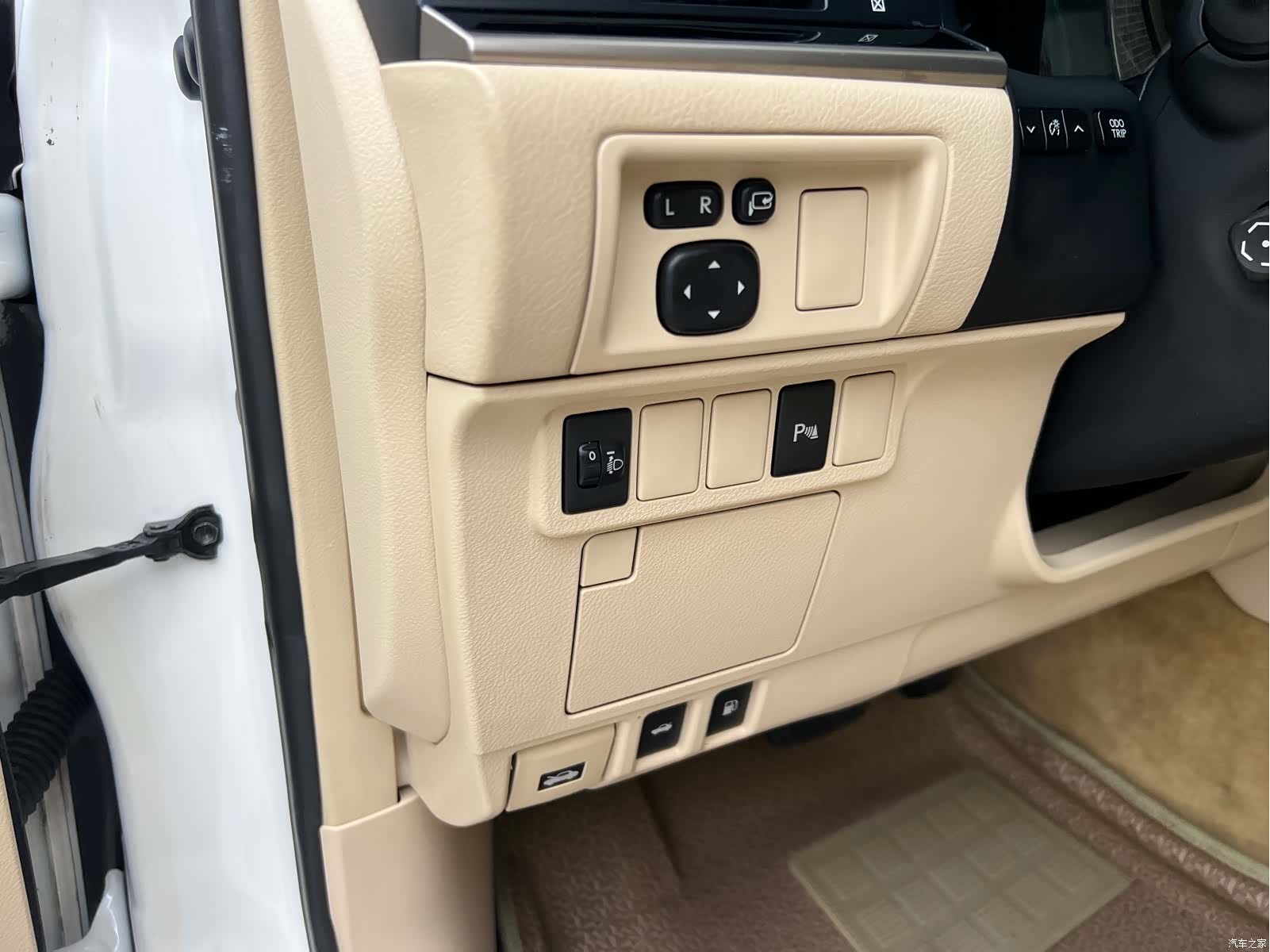 Lexus ES, 2014 9