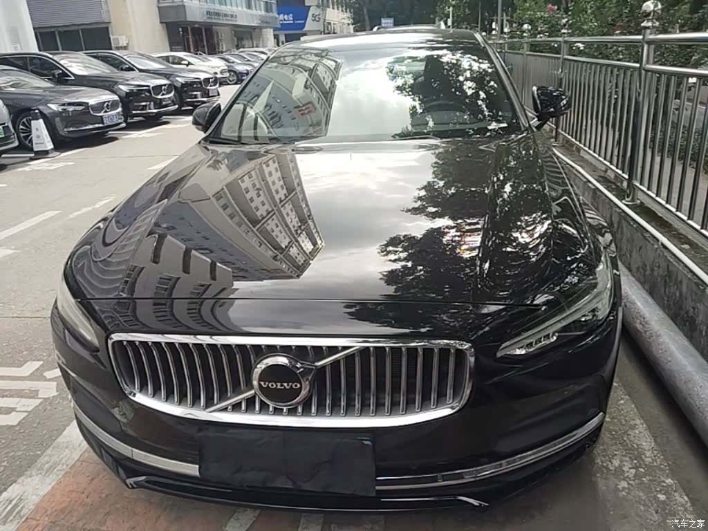 Volvo S90, 2025 3