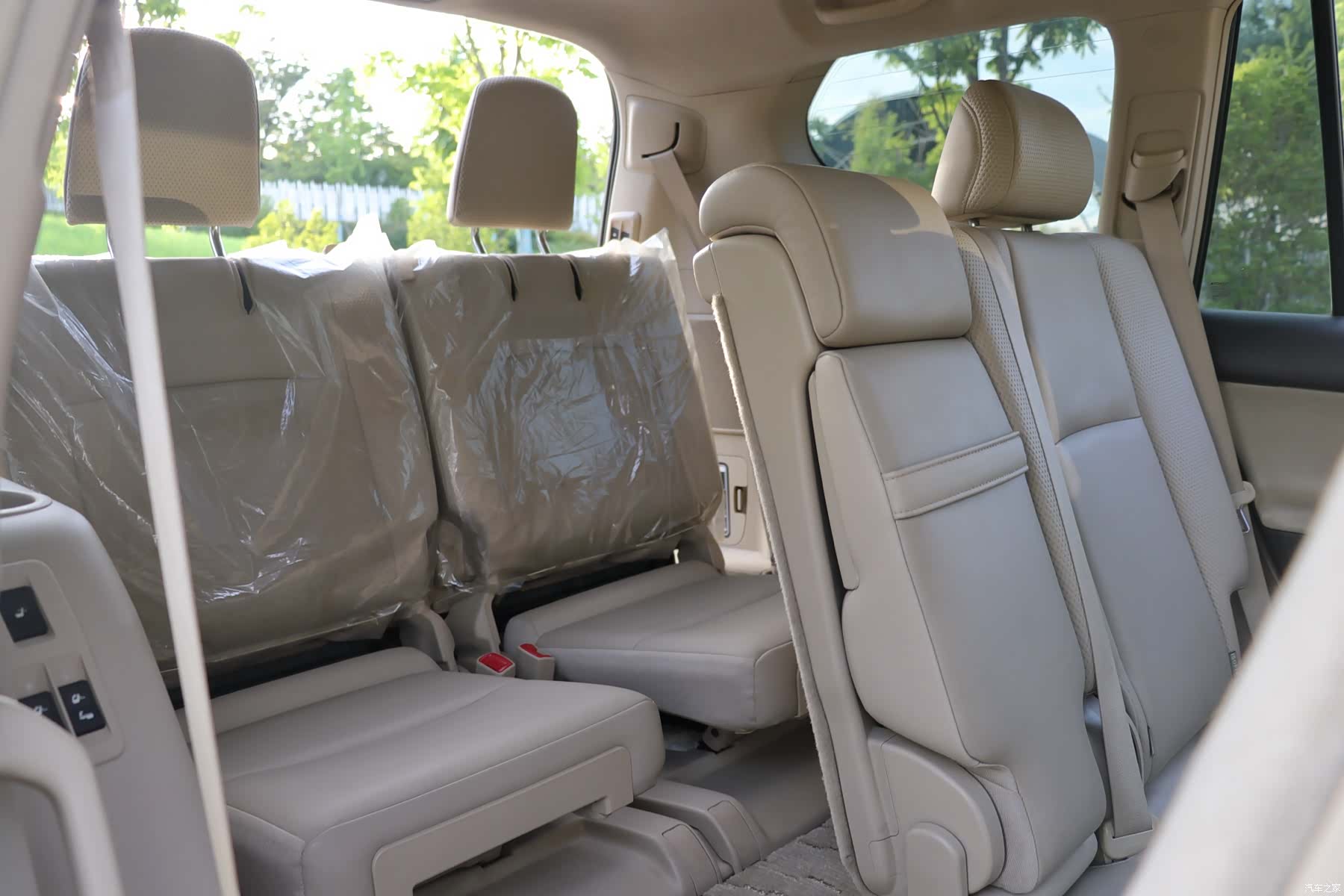 Toyota Prado, 2012 26
