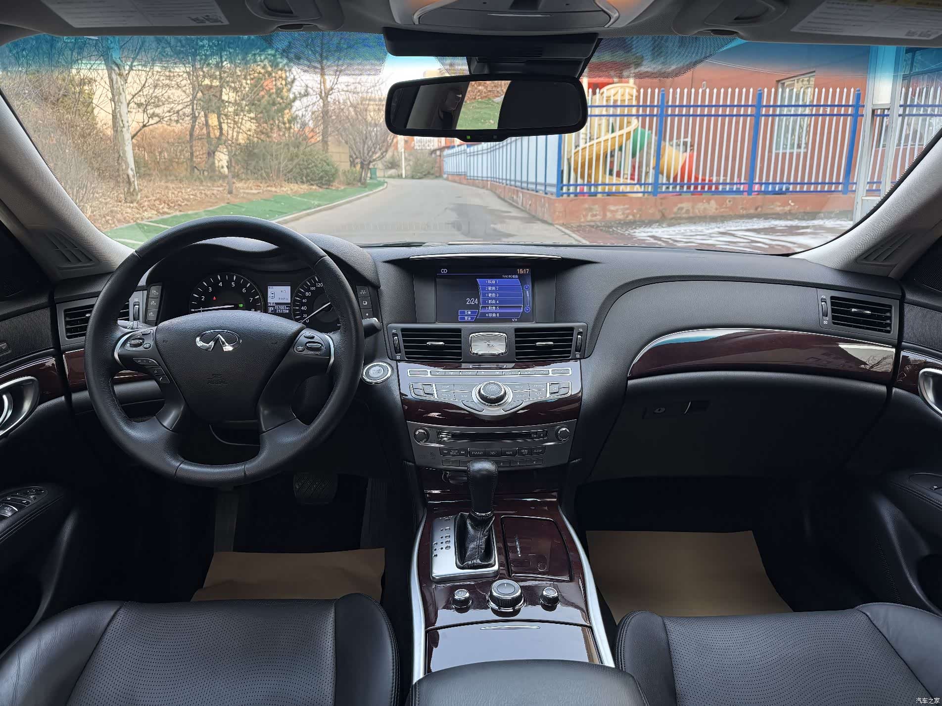 Infiniti Q70, 2016 14