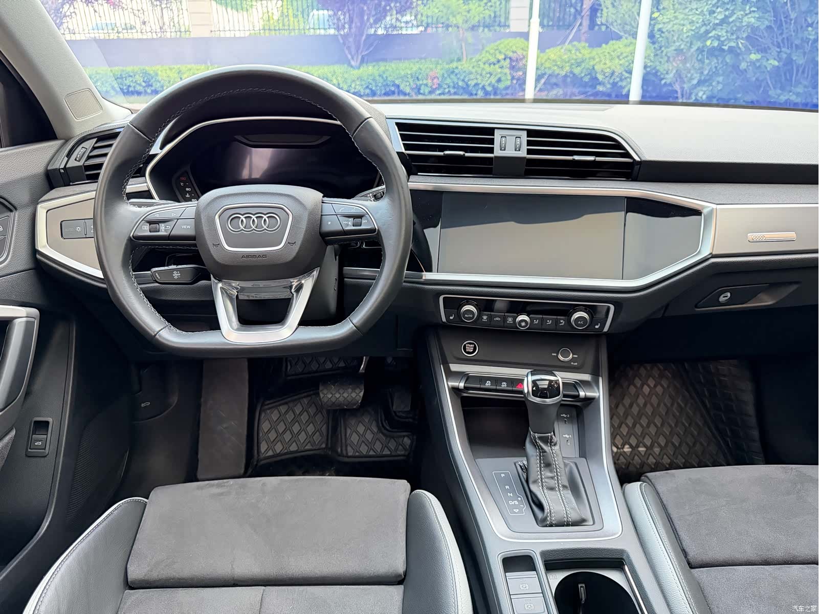 Audi Q3, 2023 6