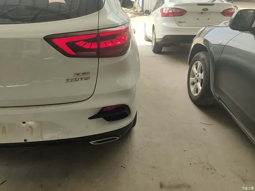 MG ZS, 2021 8